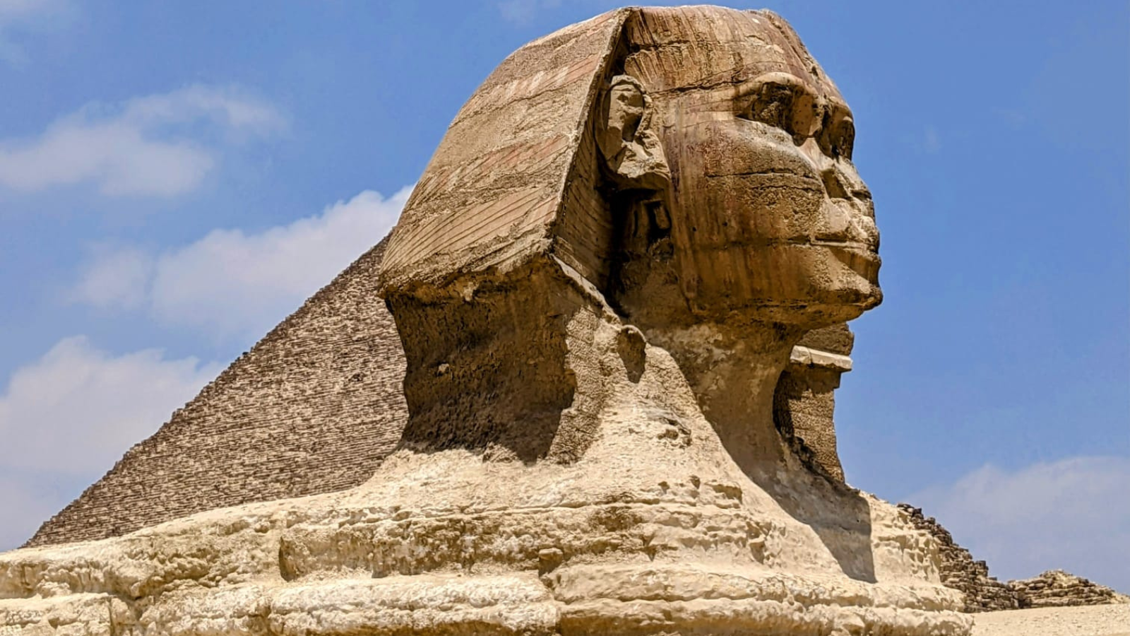 Private Day Tour from Sharm el Sheikh To Cairo by Plane