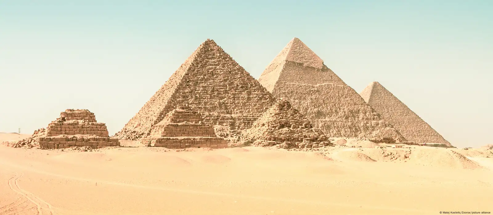 Pour qui les pyramides de Gizeh ont-elles ÃƒÂ©tÃƒÂ© construites ?